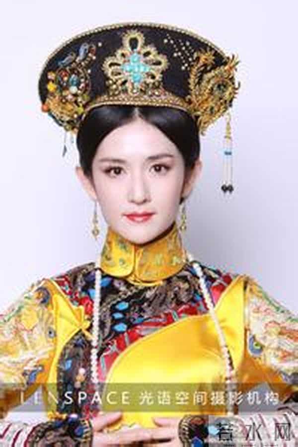 回顾谢娜在《百变大咖秀》中的各种装扮,娜姐真是扮啥像啥