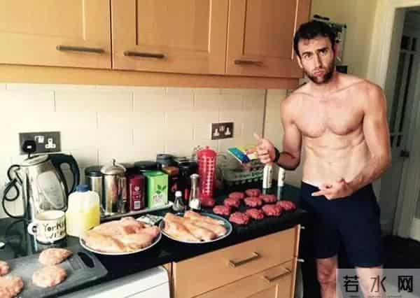 他是《哈利波特》中唯一没长残的孩子，一个被欺负的胖子