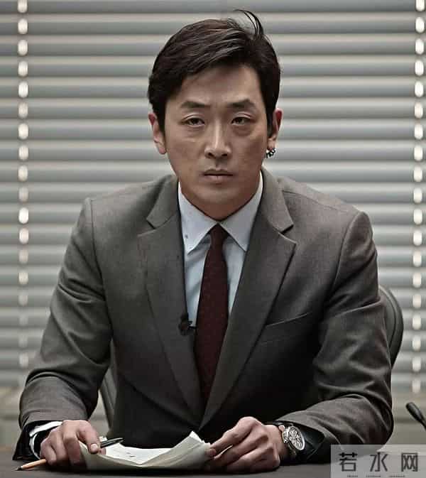 河正宇一家的魔幻10天:父亲逼小女友堕胎后,儿子又登上法制新闻