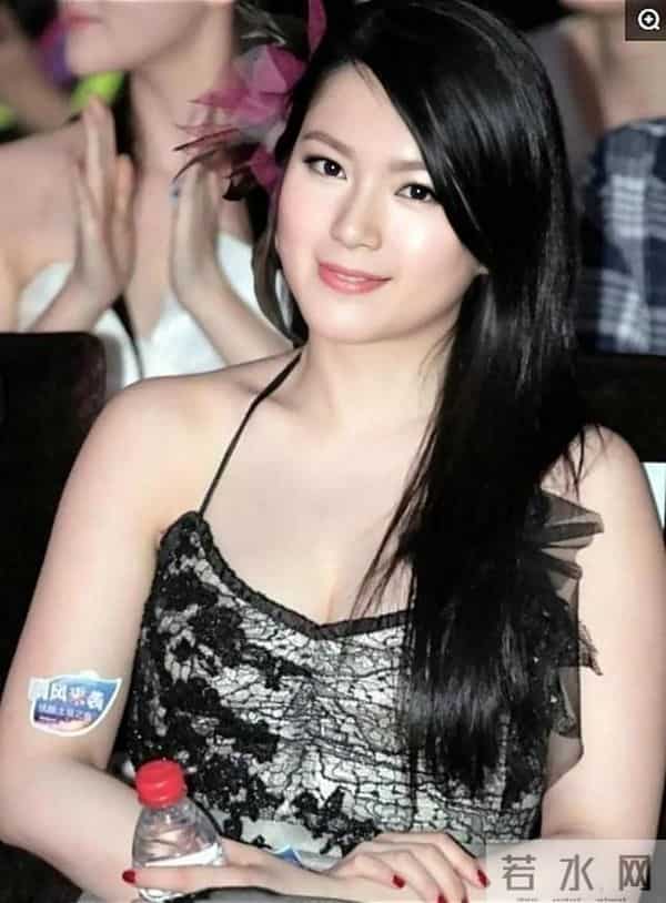 突发！香港知名女星苟芸慧宣布离婚，老公坚持丁克不愿意生娃