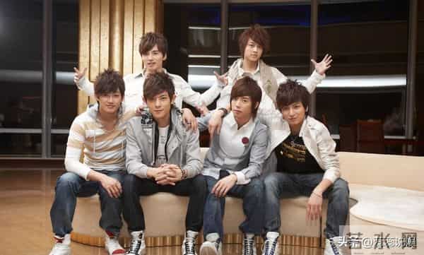 棒棒糖王子全面停工！从亚运会代言人到插足者，一手好牌打太烂了