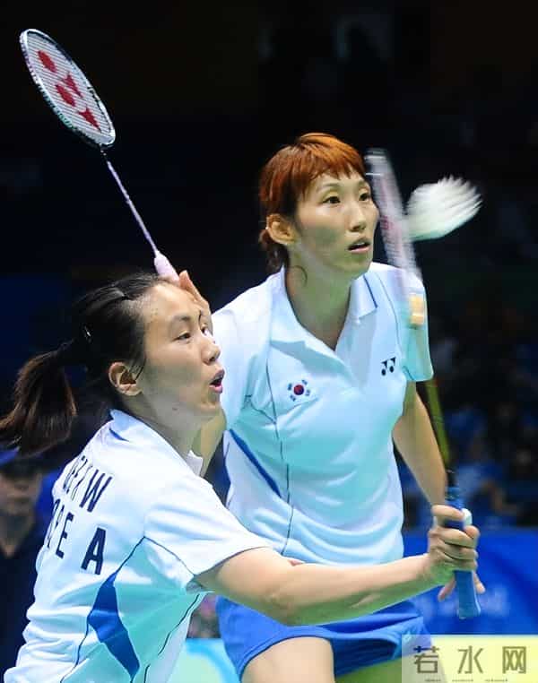 羽毛球奥运冠军于洋：运动生涯悲情，退役卖衣服，婚恋成谜