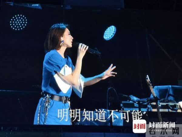 独家专访戴佩妮：女孩四十 被爱洗涤后盛开的野蔷薇