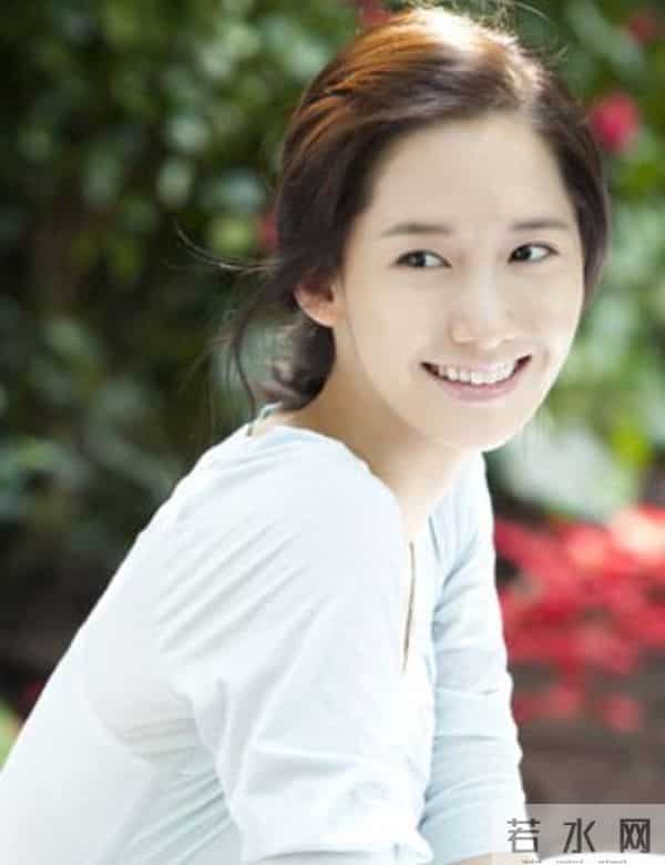 少女时代允儿被疑整容 曾被韩国公认10大自然美女之一