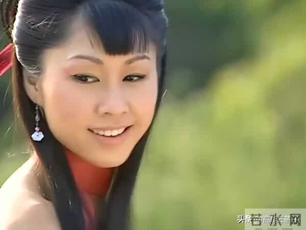 中秋官宣结婚！TVB视后胡定欣甜嫁医生男友，说“天公对我真好”