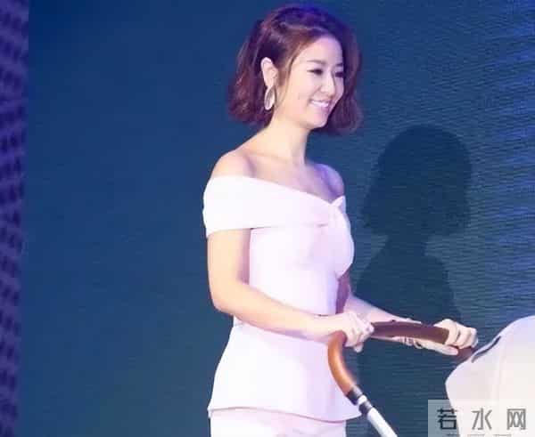 林心如陷入凸点疑云，下面几位女星更夸张，网友直呼扛不住。