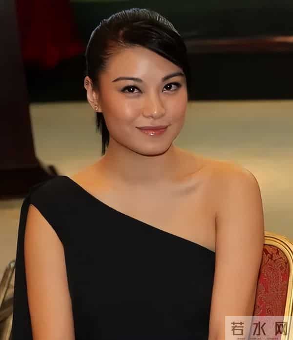 明明get不到,却被夸上天的10位女星,是谁的审美有问题?