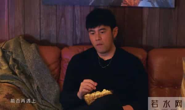 周杰伦MV变迁史:曾经美女如云,爱选中日清纯女星,如今演独角戏