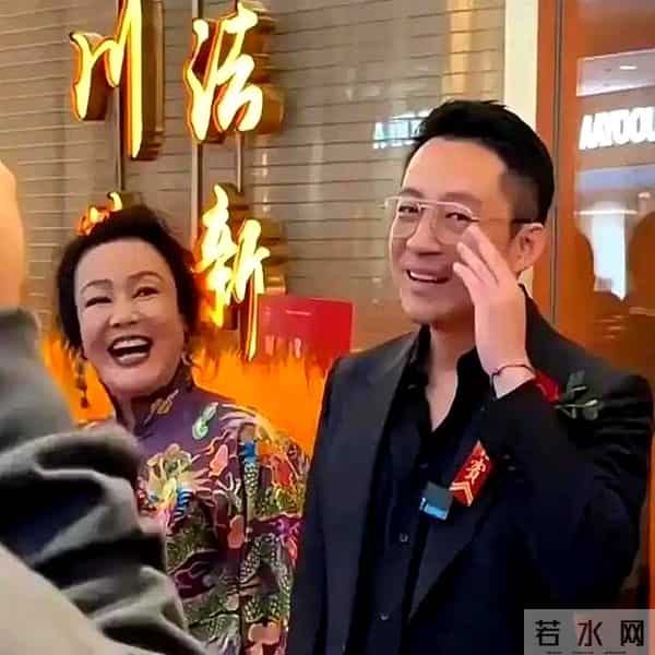 扮猪吃老虎？结婚11天马筱梅开始疯狂“收割”。一家4口全被拿捏