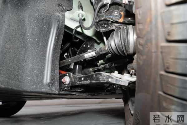 想买大5座侧滑门MPV,可以看看比亚迪D1,家人坐着舒服、车内安静