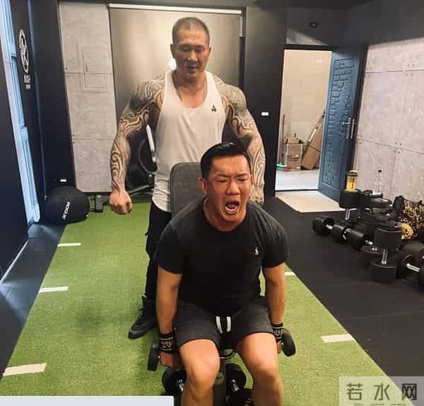 乱港艺人杜汶泽:忘恩负义!无耻至极!宁去日本做鸭,也不肯道歉