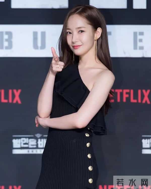 李敏镐的5段“情史”:两个被承认两个被否认,还有一个求而不得