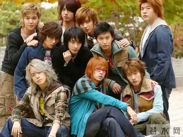 第一代偶像“人气王”,拒绝翻红,身家过亿