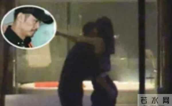 香港狗仔极度疯狂的年代中，底线全无，连明星裸照遗照都不放过