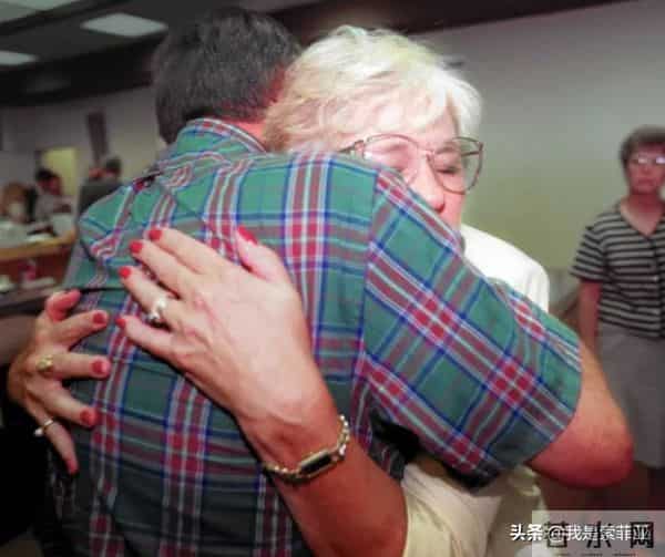 1991年,女孩回家路上失踪,3年后真相大白:她被凶手冻在冰柜里