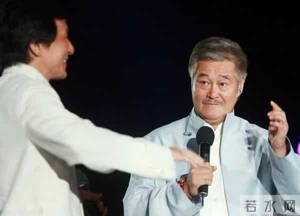 2014年，成龙高调举办60岁寿宴，各路明星巨贾纷纷捧场。