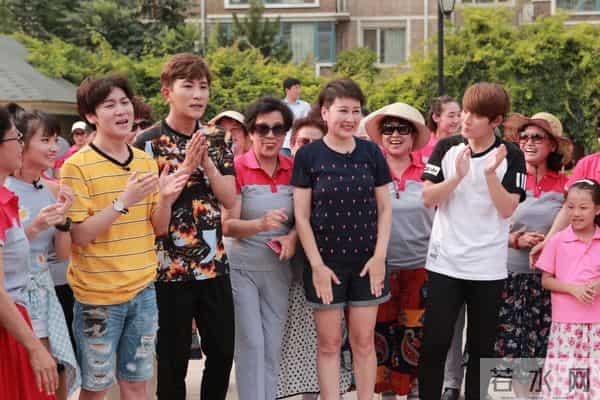 模式自主创新的《你好,邻居》,以公益内核治愈都市冷漠症