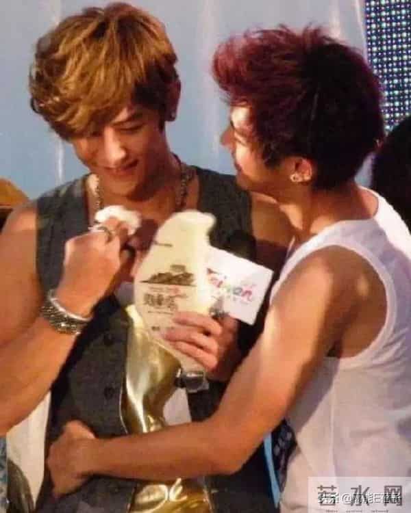 飞轮海、飞儿乐团、5566……昙花一现的宝岛组合,内斗却堪比宫斗剧