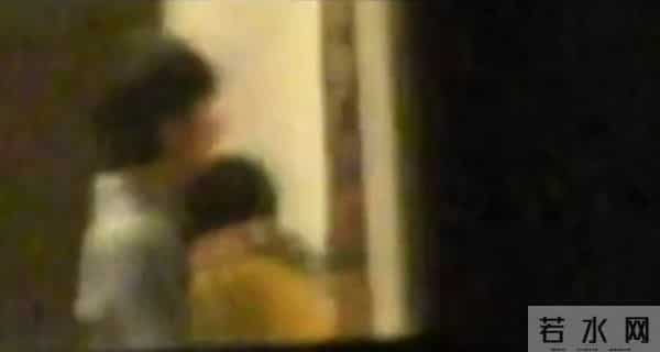 丑出新高度！ 长成这样的他曾被董洁爱过