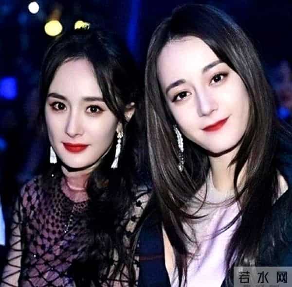 央视当众夸赞“好绝”，33岁迪丽热巴官宣好消息，杨幂说对了！