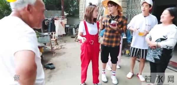 粉丝劝诫反被拉黑,32岁的“鬼鬼”吴映洁,就这样改写了她的结局