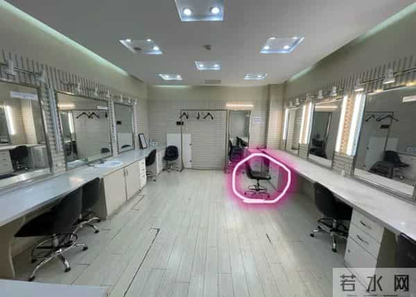 朱军秘事：一位知名主持人的“毁灭”史