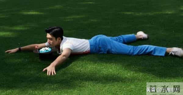 有一种性感,是男明星们的翘臀,恰到好处的刚刚好