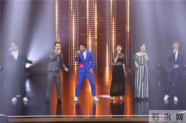 华少朱丹同台“相爱相杀”《嗨！蓝朋友》重燃“记歌词”战火