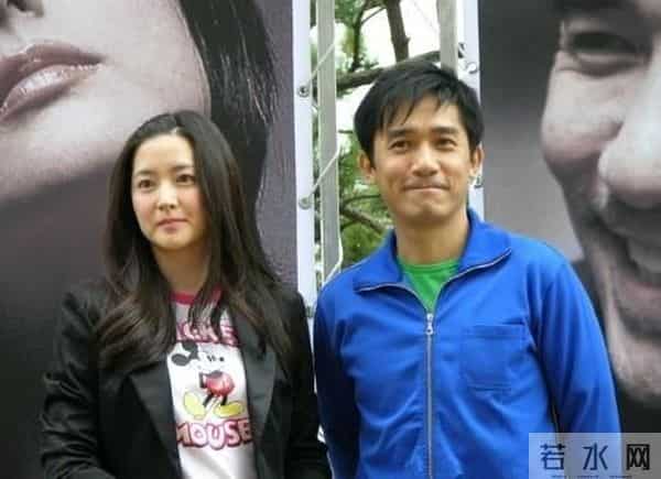 林允儿范冰冰合影引热议，细数中韩明星合影谁才是气场王