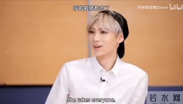 谈个恋爱…大粉脱粉、好友取关、被全网追着骂？