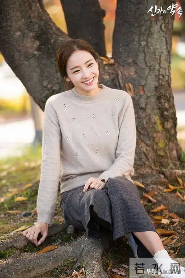 41岁韩彩英复出，首次公开亿万豪宅，全素颜上综艺让人认不出