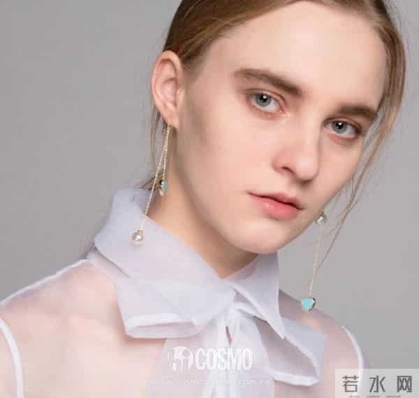 时髦办 - 戴珠宝的最高境界：看着很贵，一问二百，还是热巴同款