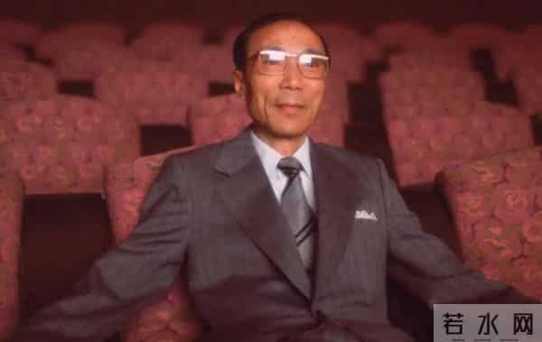 “最丑港姐冠军”莫可欣：成龙力推邵逸夫嫌弃，为方中信避孕12年