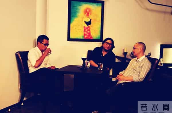 能在老狼失恋的时候陪他一起抹眼泪的男人,只有高晓松了