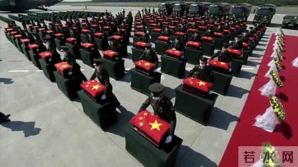 每 一 天 都 爱 你