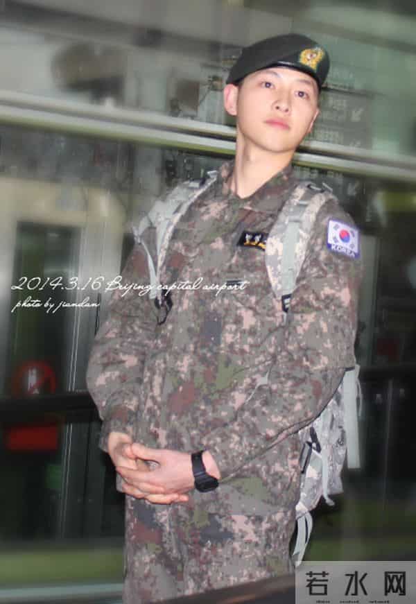 爆宋仲基服兵役期间来北京活动照!解析《太阳的后裔》凭啥火?