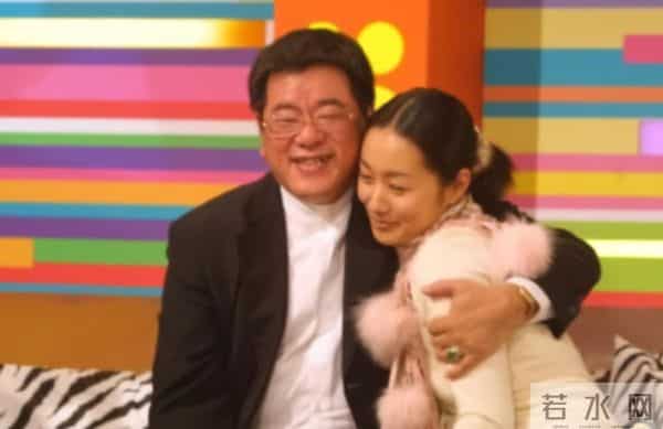 被造黄谣20年,51岁的她“官宣结婚”打脸全网:别来评价姐的人生