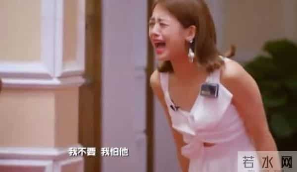 粉丝劝诫反被拉黑,32岁的“鬼鬼”吴映洁,就这样改写了她的结局