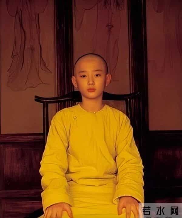 “贾宝玉”于小彤，和“姐姐们”的暴躁爱情，难怪分手了