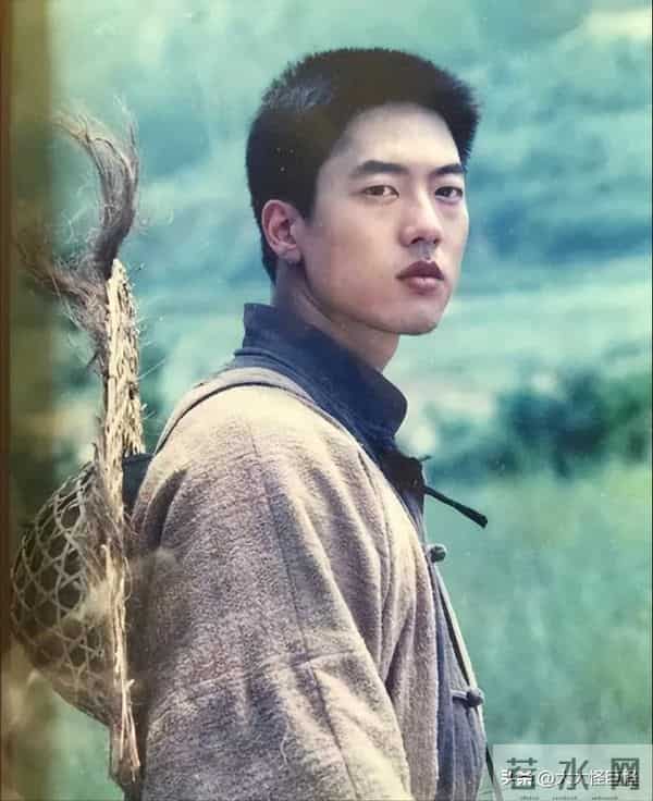 2011年姚晨凌潇肃离婚,两人10年“离婚大战”,谁才是最后的赢家