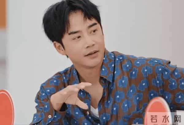 知名男演员自曝:被亲戚骗光所有积蓄,妻子帮他还信用卡