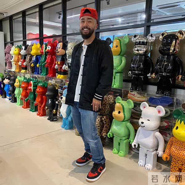 冠希亲晒黑丝绸全撕开效果！Kevin Poon 上脚演绎