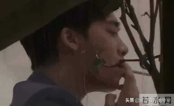 被拍到的明星抽烟大盘点！胡歌邓伦井柏然陈晓在列，还有倪萍！