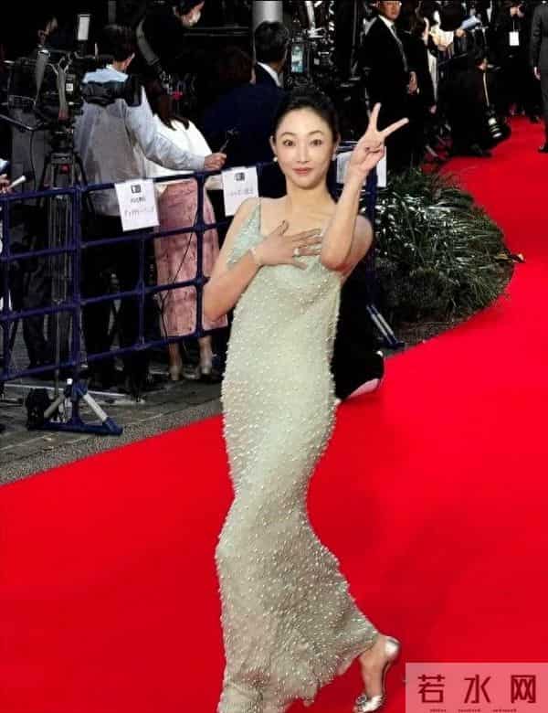 白百何：演艺生涯的沉浮与重生