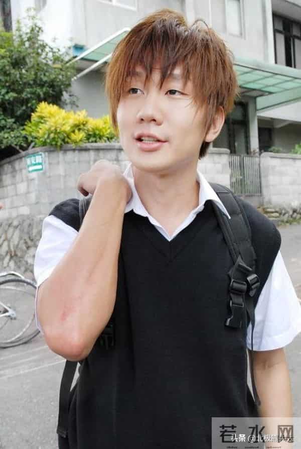 “把妹小能手”林俊杰的猎艳日记