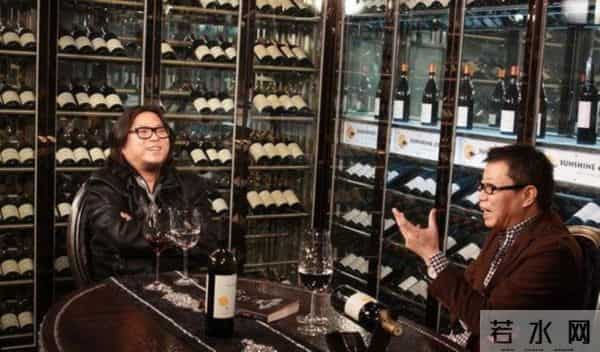 他从清华退学、坐过牢,离过2次婚还被骂感情骗子,却让马云赏识