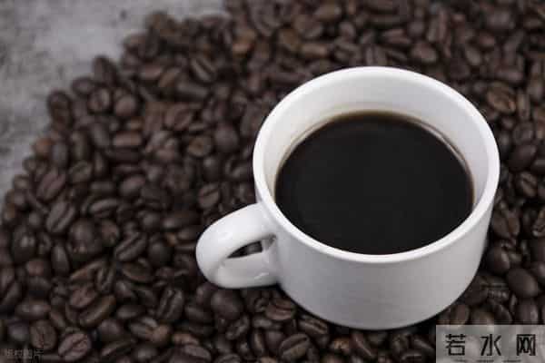 喝咖啡加牛奶有抗炎效果?喝咖啡最佳时机上午,不建议空腹喝咖啡