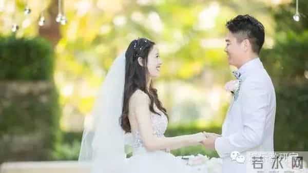 开八明星们的婚纱照,分明是花式虐狗啊!