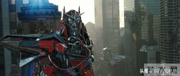 变形金刚动漫人物：《月黑之时》汽车人首领御天敌原画设定稿欣赏