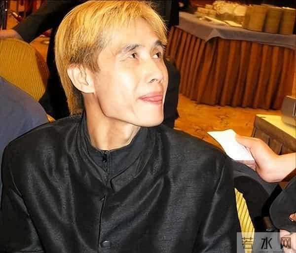 老谋深算邓建国，认14岁干女儿，等了5年亲手培养了一个小妻子_0